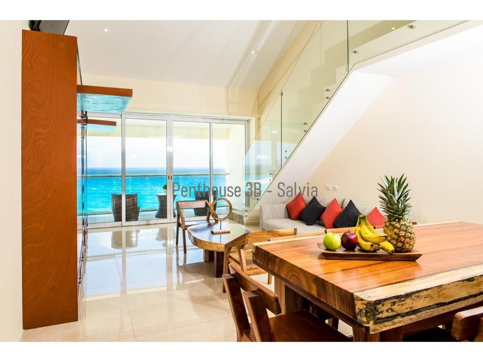 2 Story Oceanfront Penthouses On Cancun Beach! ภายนอก รูปภาพ