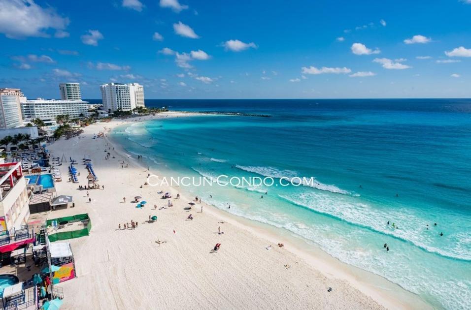 2 Story Oceanfront Penthouses On Cancun Beach! ภายนอก รูปภาพ