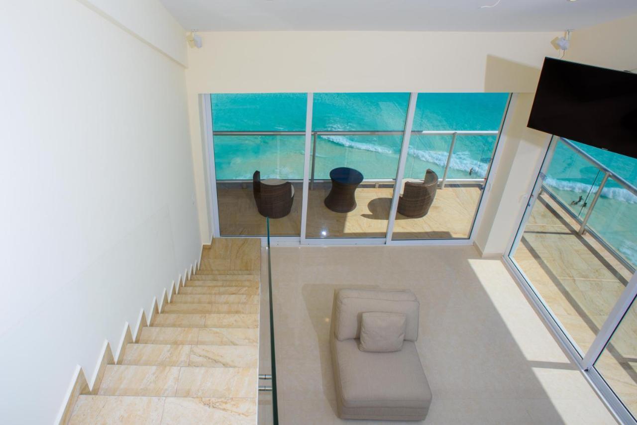 2 Story Oceanfront Penthouses On Cancun Beach! ภายนอก รูปภาพ